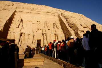 Ευρωπαίοι τουρίστες απήχθησαν στην Αίγυπτο