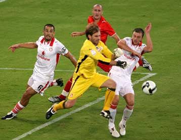 «Δεν είχαμε καμία τύχη απέναντι στον σοβαρό Ολυμπιακό» είπε ο Κοτταράς