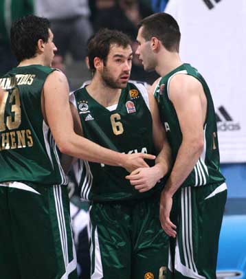 Με κορυφαίο τον Σπανούλη, ο ΠAO νίκησε τη Μακάμπι