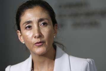 Δεν θα επιστρέψει στην πολιτική της Κολομβίας η Ίνγκριντ Μπετανκούρ