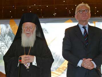 Στο Ευρωπαϊκό Κονοβούλιο ο Οικουμενικός Πατριάρχης Βαρθολομαίος