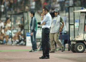 Αλλάζει παίκτες και σύστημα ο Δώνης ενόψει Πανιωνίου