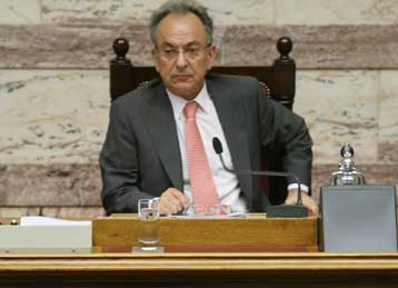 Παντελώς ανακριβή τα περί ληξιπρόθεσμων χρεών βουλευτών στον ΟΤΕ λέει ο Δ.Σιούφας