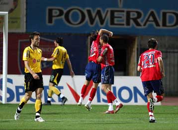 «Η ΠΑΕ ΑΕΚ δεν αναλαμβάνει την ευθύνη για τους οπαδούς της» εξηγεί ο Πανιώνιος