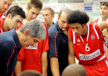 Όλους τους παίκτες στη διάθεσή του έχει πλέον ο Γιαννάκης