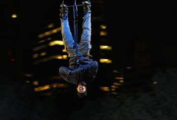 Για 60 ώρες κρεμόταν πάνω από το Σέντραλ Παρκ ο «μάγος» Μπλέιν