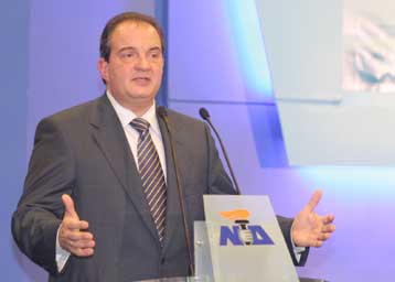 Στην ομιλία Καραμανλή παρέπεμψε ο Θ.Ρουσόπουλος διαψεύδοντας σενάρια παραίτησης