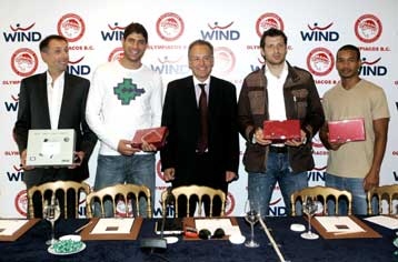 Ανεμο… τίτλων απέκτησε ο Ολυμπιακός σύμφωνα με Παπαλουκά και Βασιλόπουλο