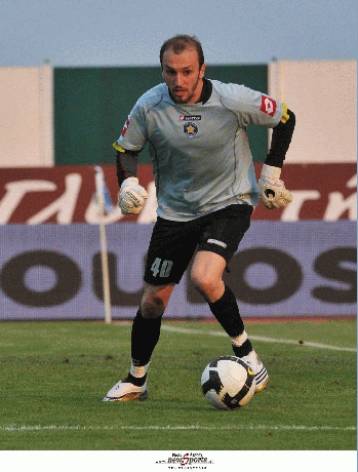 Δεν έχω επίσημη πρόταση από τον Ολυμπιακό, τονίζει ο Αμπάρης