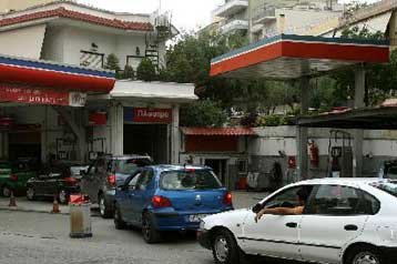 Έληξε τα ξημερώματα η απεργία των τελωνειακών