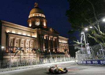 Ξανά στην κορυφή ο Αλόνσο για το GP Σιγκαπούρης