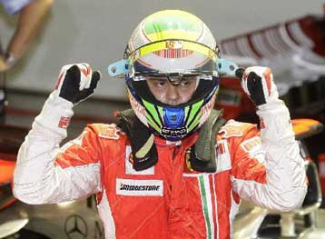 Pole για Μάσα στο πρώτο νυχτερινό GP της Formula 1