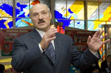 Καθησυχαστικός προς τη Δύση εμφανίζεται ο Λουκασένκο μετά τη διεξαγωγή των εκλογών