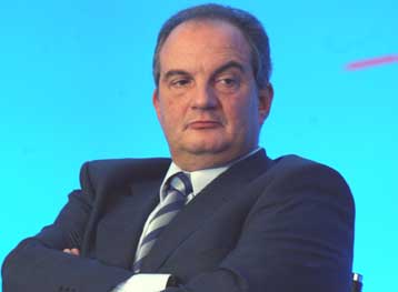 Δαμόκλειος σπάθη για αντάρτες, αλλά και κυβέρνηση η διαγραφή