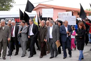 Συλλαλητήριο του Δήμου Μίκρας για ανταλλαγή οικοπέδων στο Βατοπαίδι