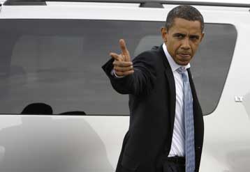 Δυναμιτίζει περαιτέρω τη μάχη για τον Λευκό Οίκο η απόρριψη του σχεδίου Πόλσον