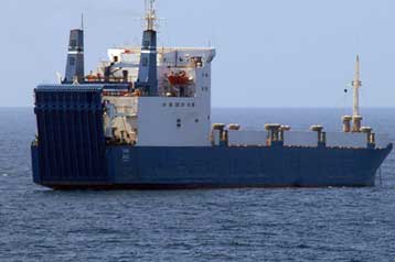 Ανταλλαγή πυρών μεταξύ πειρατών πάνω στο ουκρανικό πλοίο ανοιχτά της Σομαλίας