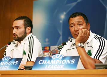 Και η ισοπαλία ίσως αποδειχθεί καλή, λένε Τεν Κάτε, Σαλπιγγίδης