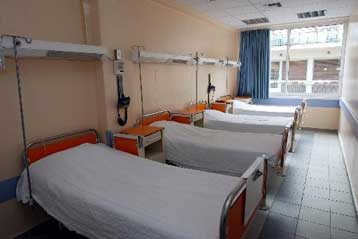 Επικίνδυνα πολλά από τα κρεβάτια στο νοσοκομείο Τρικάλων