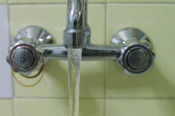 Σε ισχύ οι αυξήσεις στα τιμολόγια της ΕΥΔΑΠ