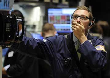 Έντονη νευρικότητα στις αγορές εν μέσω ανησυχιών για επιδείνωση της οικονομικής κρίσης