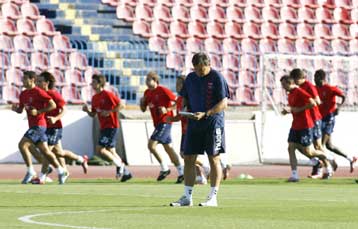 Ατομικό πρόγραμμα ο Ρεκόμπα, θεραπεία ο Εστογιάνοφ