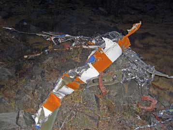 Ανθρώπινα λείψανα εντοπίστηκαν στα συντρίμμια του αεροπλάνου του Στιβ Φόσετ