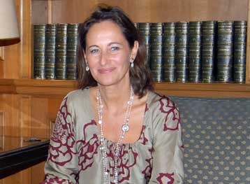 Διαδοχικές συναντήσεις της Σ.Ρουαγιάλ με τον πρωθυπουργό και την ΥΠΕΞ