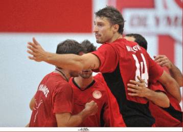 Νίκη του Ολυμπιακού με 3-0 σετ επί της Αρκάς στο πρώτο φιλικό