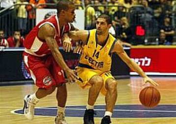 Νίκη στην παράταση για τον Ολυμπιακό επί της Μακάμπι