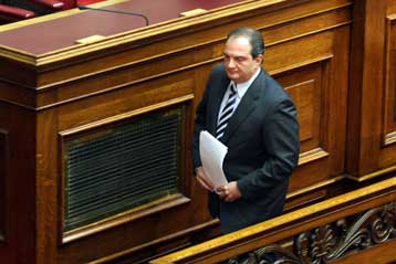 Tα σχέδια του Μεγάρου Μαξίμου για πρόωρες κάλπες και ανασχηματισμό