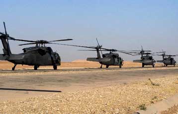 Δυο αμερικανικά Black Hawk κατέπεσαν σε αεροπορική βάση στο Ιράκ