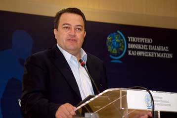 Τη δημιουργία Πανεπιστημίου Δυτικής Ελλάδας εξήγγειλε ο υπουργός Παιδείας