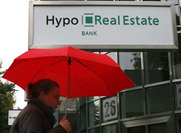 Έκτακτο σχέδιο διάσωσης της γερμανικής Hypo Real Estate με 50 δισ. ευρώ