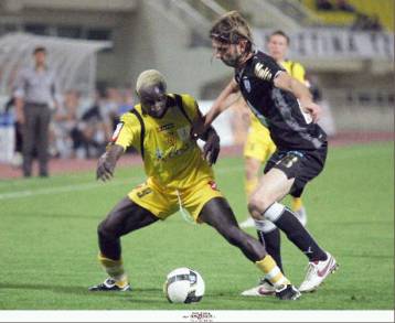 Όλοι βάζουν από ένα λιθαράκι στον εφετινό ΠΑΟΚ, τονίζει ο Μαλεζάς