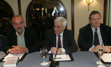 Συνάντηση κορυφής στελεχών κυβέρνησης-αντιπολίτευσης «Εν ονόματι της Μακεδονίας»