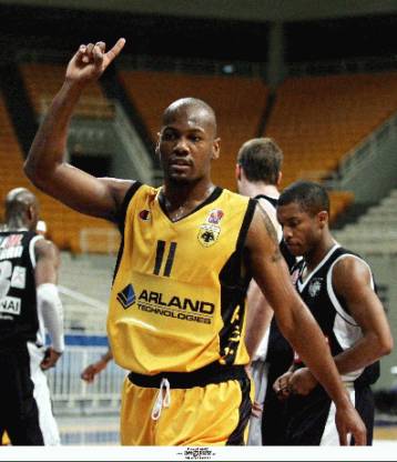 Τα Τρίκαλα ανακοίνωσαν Εϊβερι και Γκάρντνερ