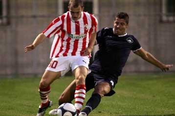 Με εννέα παίκτες η Καβάλα νίκησε 1-0 τον Εθνικό Αστέρα