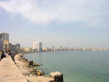 Πήλινη κούπα από το βυθό της Αλεξάνδρειας εγείρει ερωτήματα για τον Χριστό