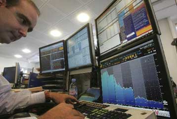 Συντονισμένη μείωση επιτοκίων κατά 0,50% από τις κεντρικές τράπεζες