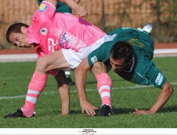 «Τρένο» η Ηλιούπολη, ανατροπή από τη Ρόδο