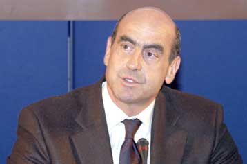 Στο στόχαστρο και πάλι ο Γ.Βουλγαράκης για τις επιχειρηματικές του δραστηριότητες