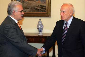 Ανάκληση της απόφασης για κατάργηση του αφορολόγητου ορίου ζητά η ΓΣΕΒΕΕ