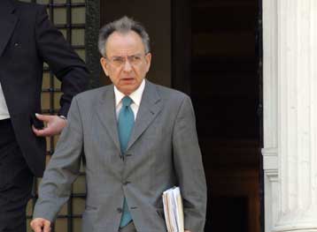 Αμεση κατάθεση των «κοινωνικών» νομοσχεδίων ζήτησε ο πρωθυπουργός από τον Δ.Σιούφα