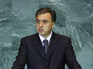 Το Μαυροβούνιο και η ΠΓΔΜ αναγνώρισαν επίσημα το Κόσοβο