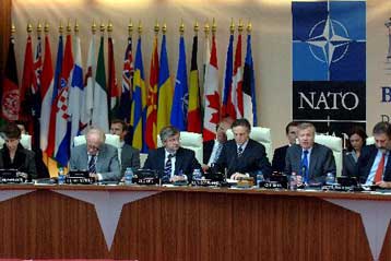 ΝΑΤΟϊκή δράση για πρώτη φορά κόντρα στους βαρόνους ναρκωτικών στο Αφγανιστάν