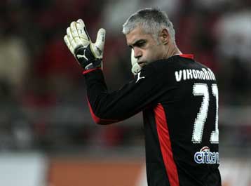 «Γουστάρω Ολυμπιακό» σκέψη Νικοπολίδη να συνεχίσει…