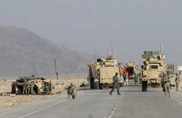 Τους 100 έφτασαν οι νεκροί Ταλιμπάν σε μάχες με τις δυνάμεις ασφαλείας του Αφγανιστάν