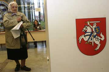 Νίκη των Συντηρητικών χωρίς αυτοδυναμία δείχνουν τα exit poll στη Λιθουανία