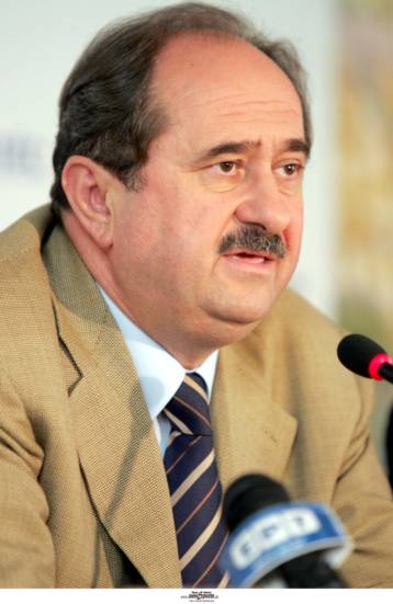 Για ακόμα τέσσερα χρόνια πρόεδρος της Ομοσπονδίας κανόε καγιάκ ο Νικολόπουλος